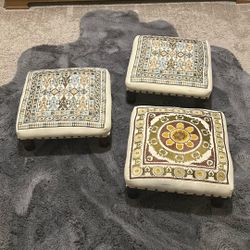 Ottomans Square Shape