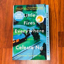 Little Fires Everywhere by Celeste NG-Paperback *SHIPPING ONLY*