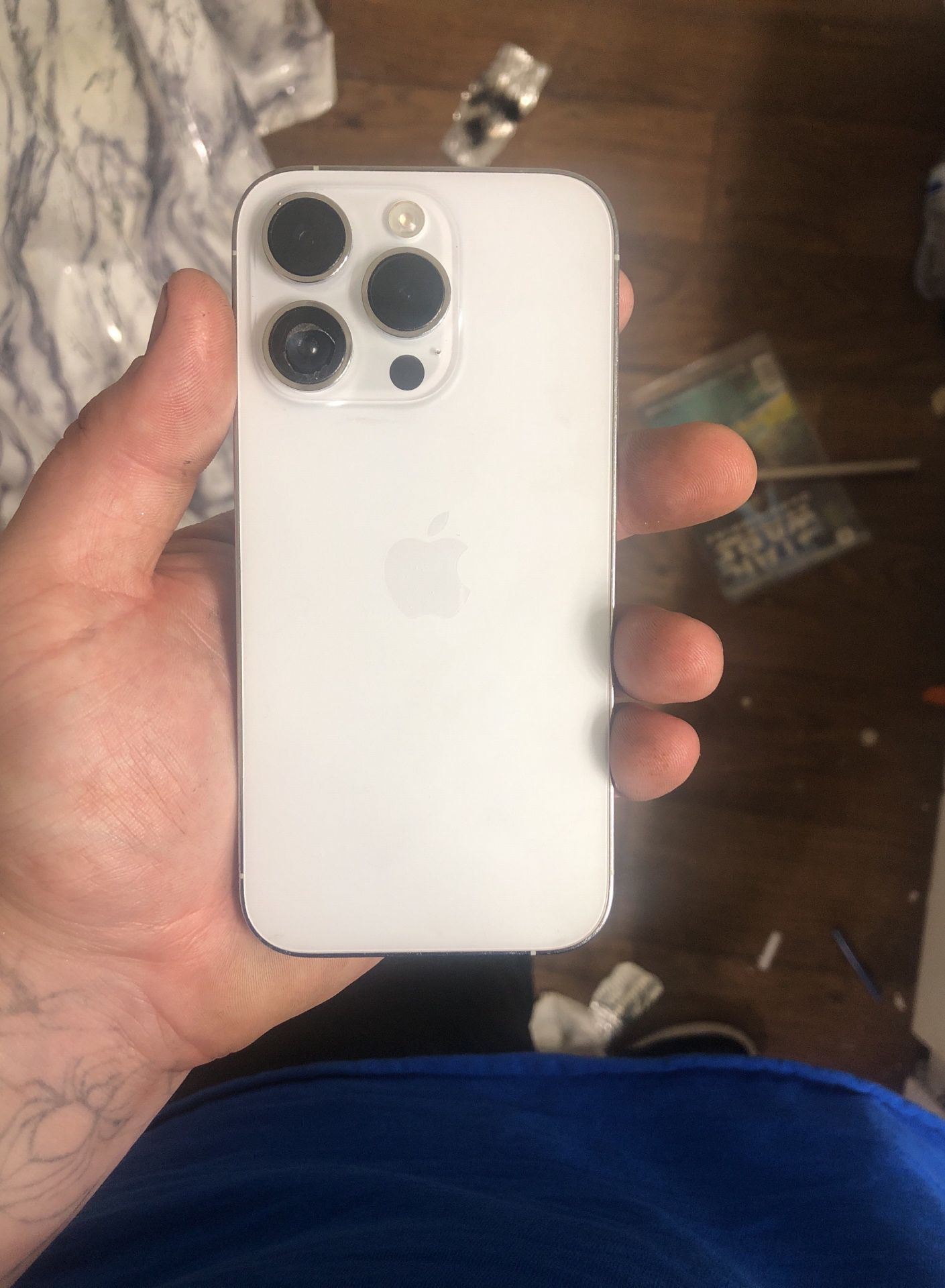 White iPhone 14 Pro 265GB