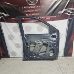 DR5036 2019-2023 CHEVY SILVERADO 1500 DRIVER FRONT DOOR SHELL