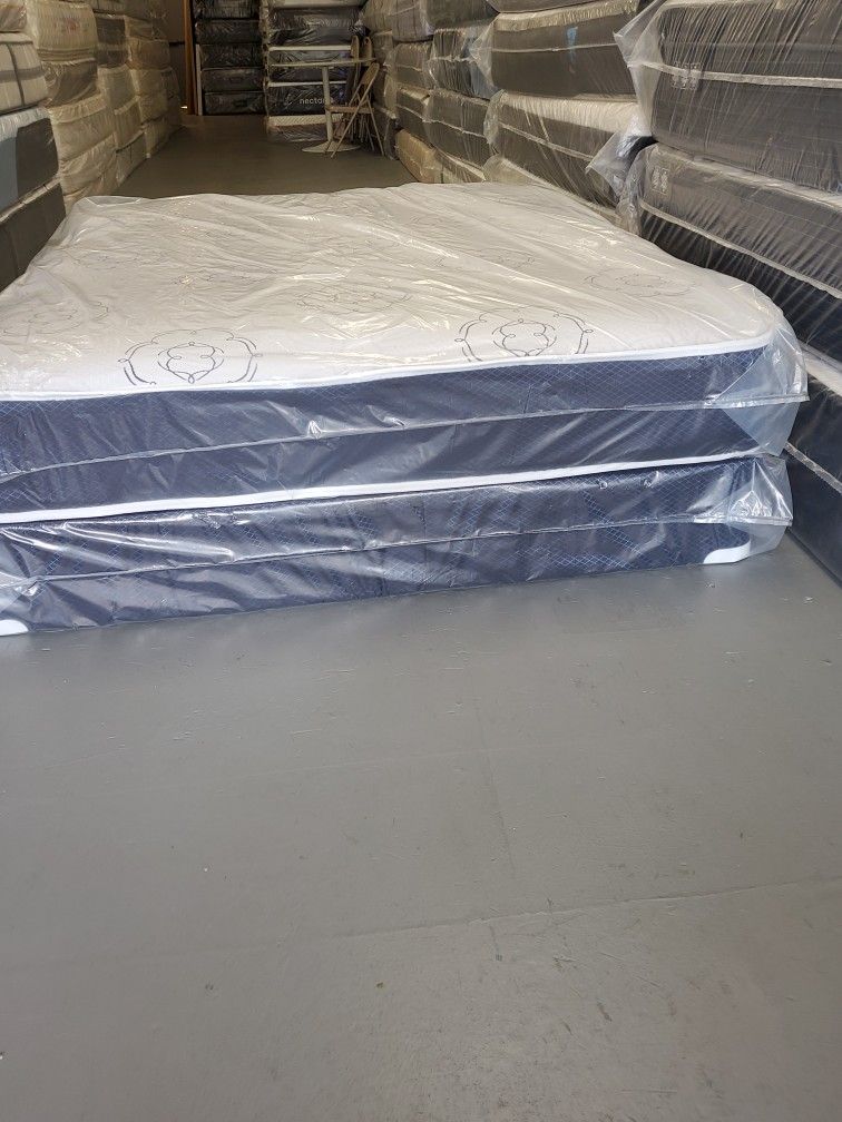 New Queen Mattress Regular And Boxspring!!!