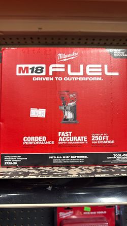 Milwaukee m18 fuel palm router