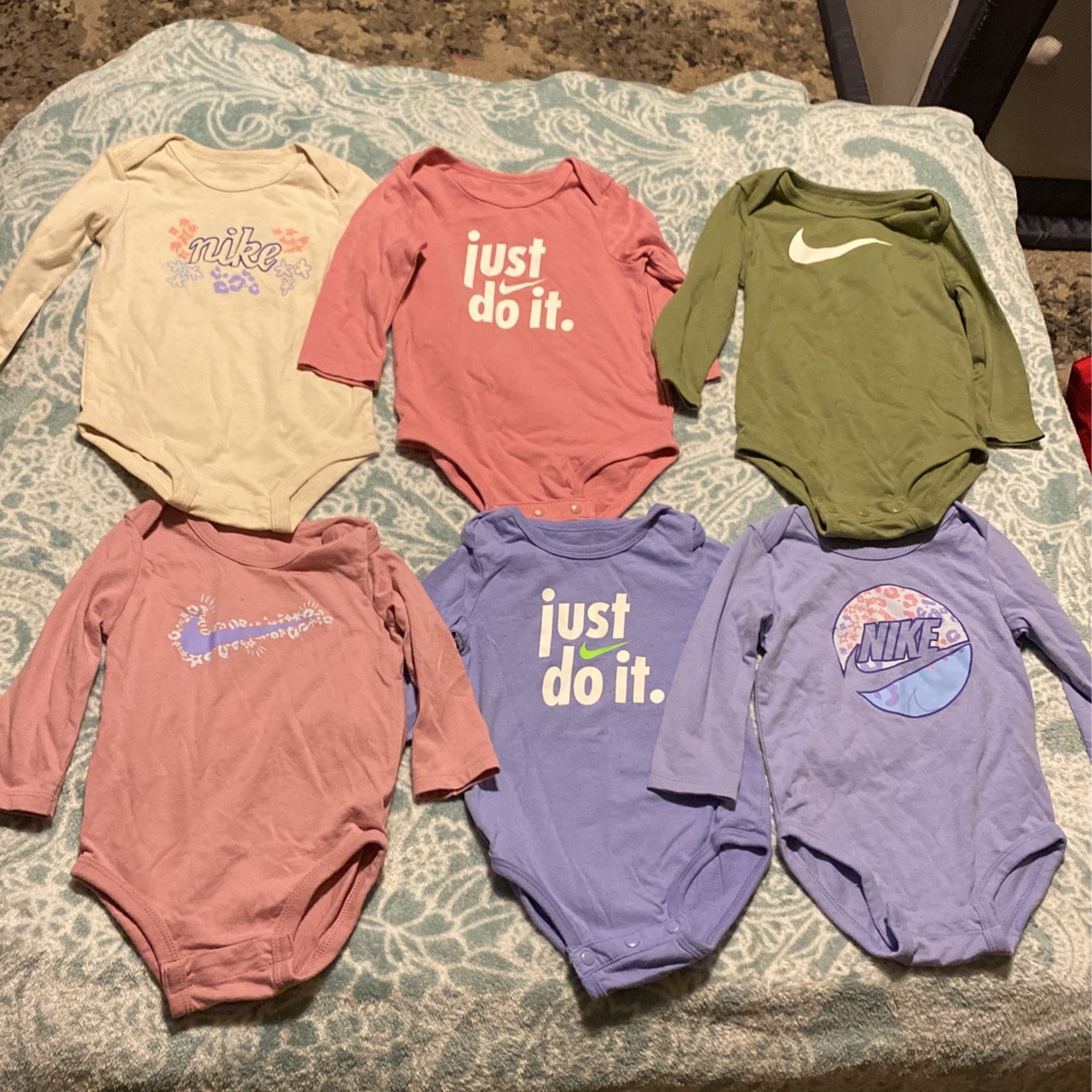 Nike Set Of 6 Long Sleeve Onesies