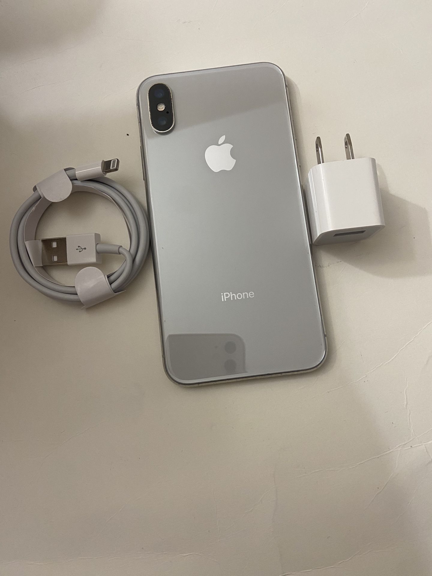 iPhone X 64 Gb Unlocked (firm Price)