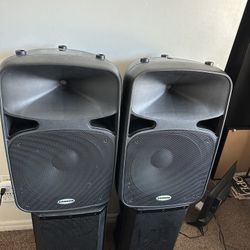 4 Dj speakers 2ev zlx12inch 2 Samsung auro 15inch with 4 power use plug firm on price 