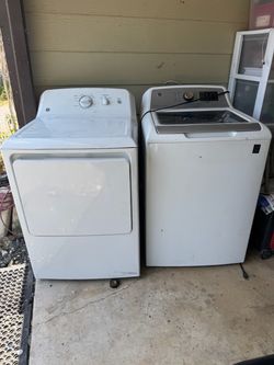 GE Washer and Dryer Set