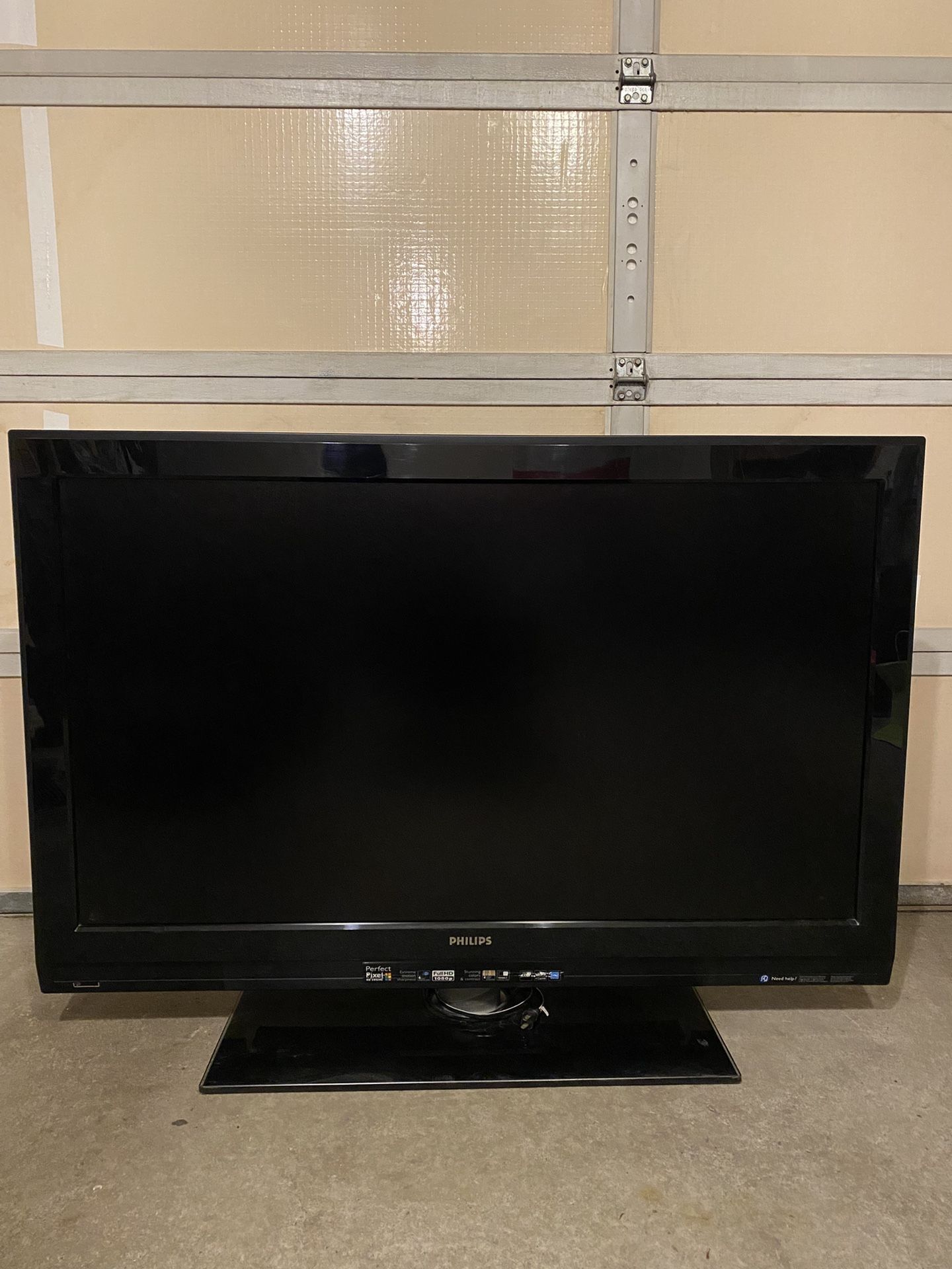 Philips 42” Flat Screen TV - Full HD 1080p with Remote