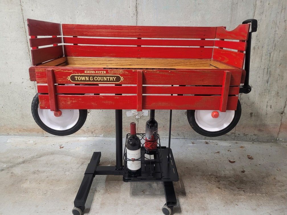Radio Flyer Town & Country Bar Cart