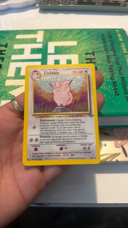 Clefable Pokémon Trading Card 70 HP