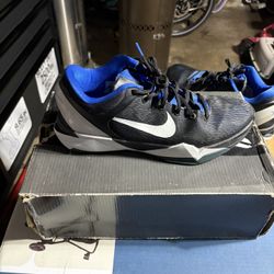NIKE ZOOM KOBE VII
