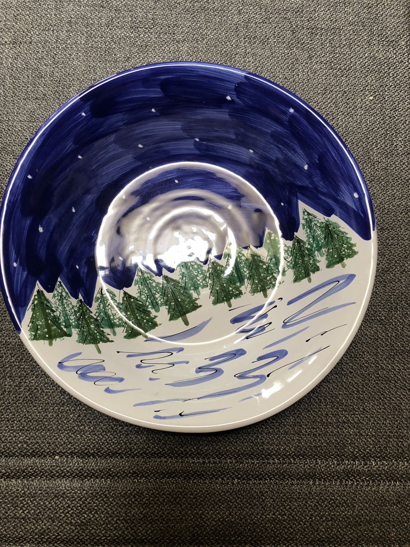Crate and Barrel large 13” Holiday Christmas Tree Pattern Bowl New
