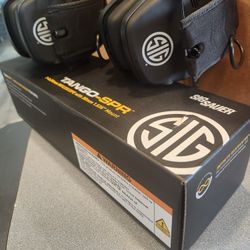 Sig Sauer Tango Spr 1-4x24 And Sig Sauer Bluetooth Shooting Headsets