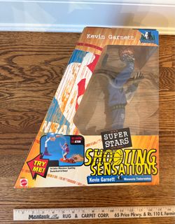 NEW Kevin Garnett NBA Super Stars Shooting Sensations Mattel 1999 Timberwolves