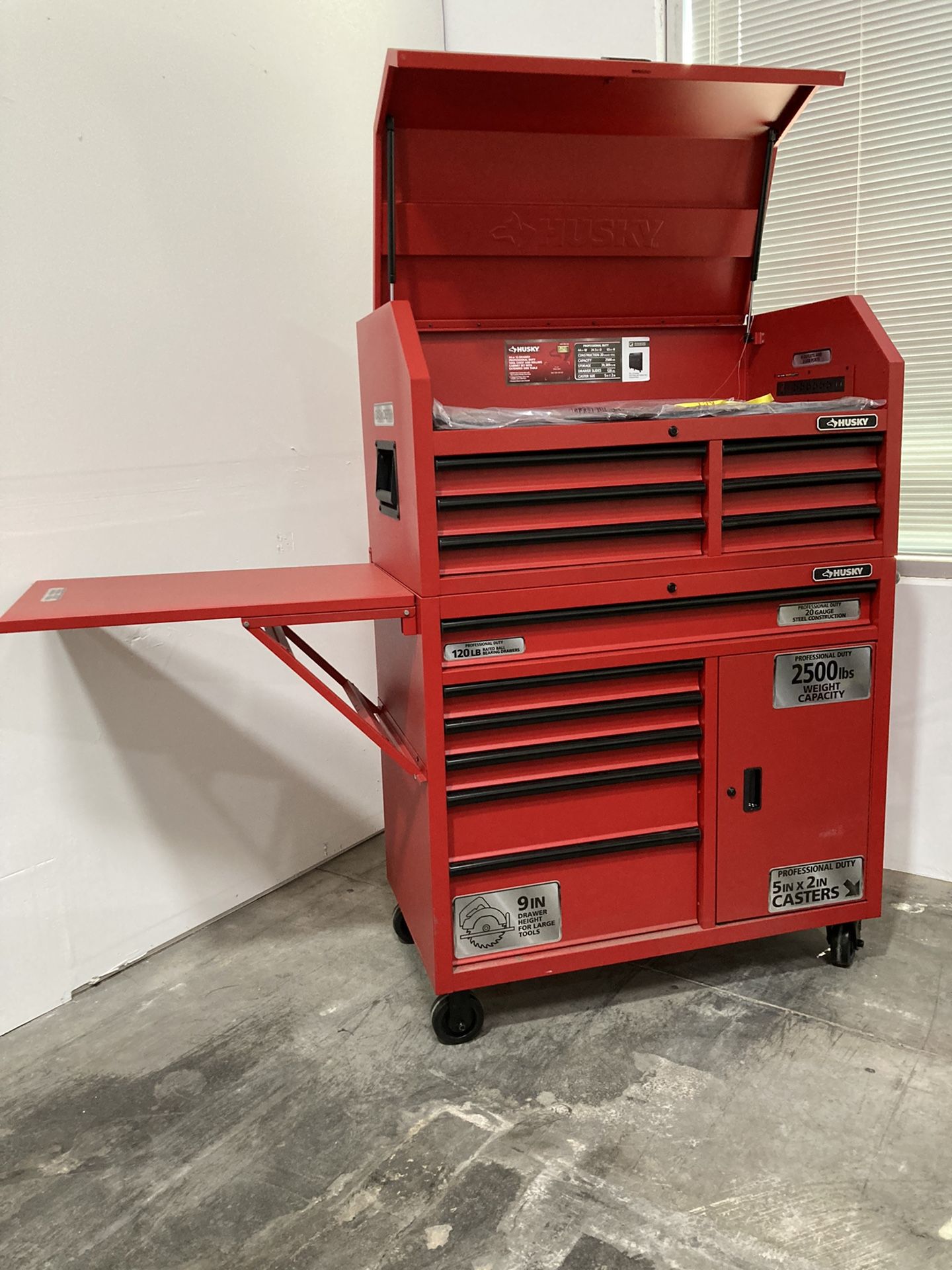 Husky 44 In 12- Drawer Professional Duty Tool Chest And Rolling Cabinet Set