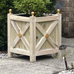 Wood Plantes Box