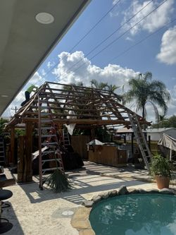 GARAY TIKI