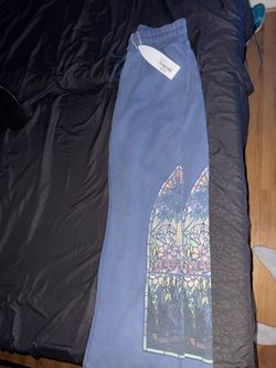Who Decides War pants