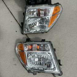 Nissan Frontier Headlights New