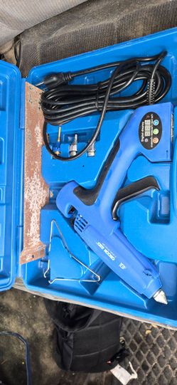 Orcon 220 Hot Glue Gun with Case and Tips