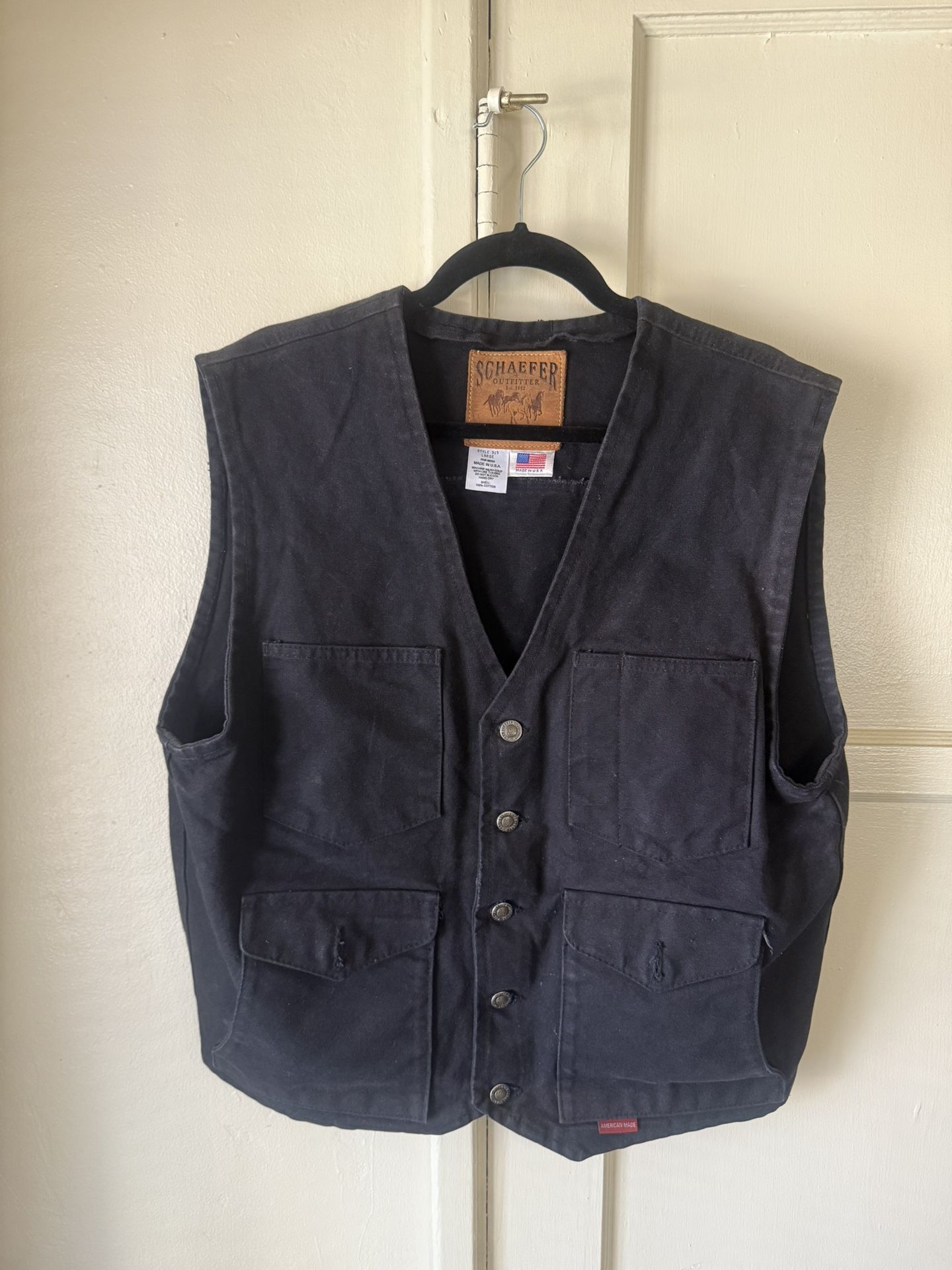 Schaefer RangeWax Mesquite Vest (black)