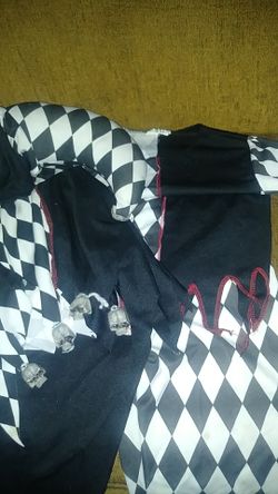 Costume