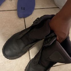 Security Boots Size 8