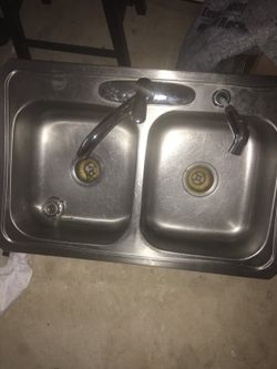 Sink/faucet