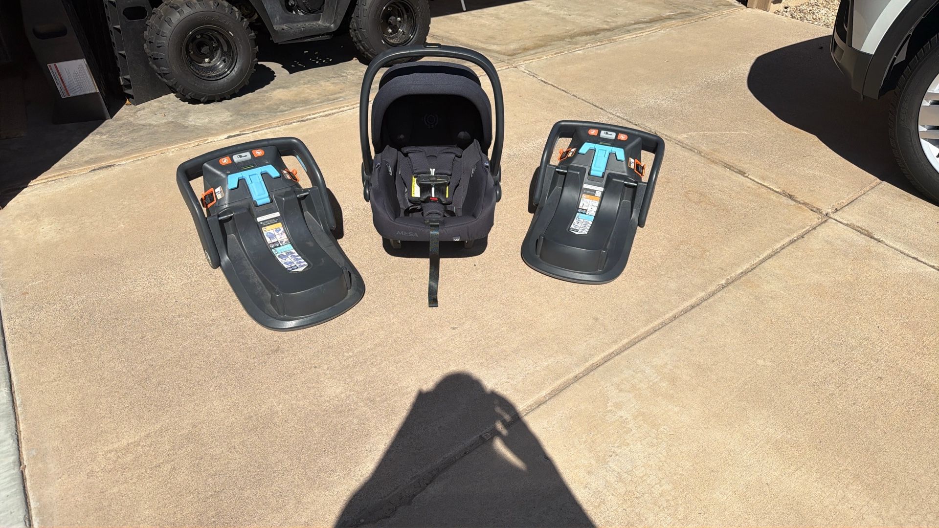 Uppa Baby Mesa Vista Baby Car seat