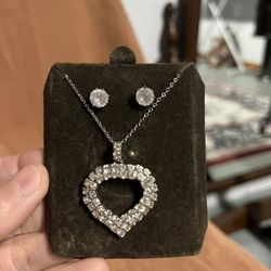 Authentic Vintage Silver Tone Faux Diamonds Necklace And Earrings 