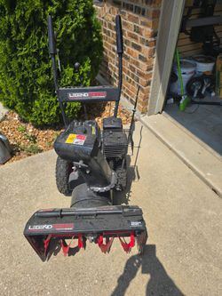 Legend Force 22" Gas Snow Blower – 196cc – Needs Tune-Up