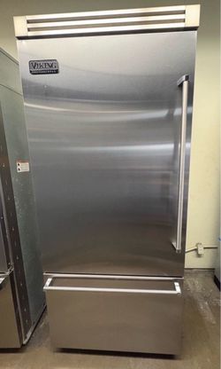Viking 36” Stainless Steel Built-In Refrigerator – Bottom Freezer – $3,500