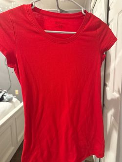 Red tee