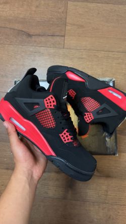 Jordan 4 Retro “Red Thunder”