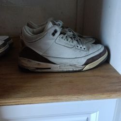 Size 9.5 Mocha 3