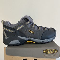 Keen Boots Size 15