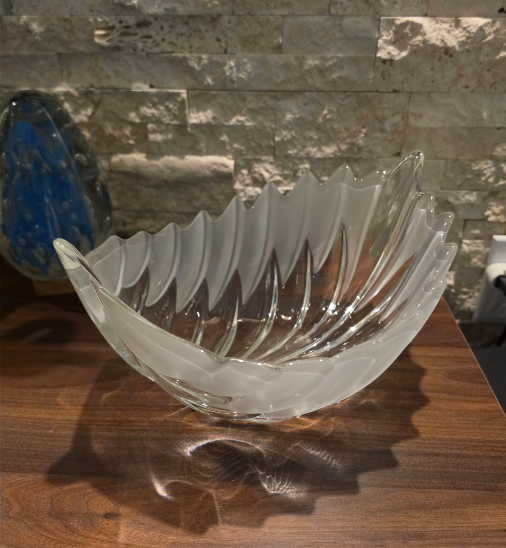 Walter Glass Ombré Clear/Frosted Leaf-Shaped Bowl