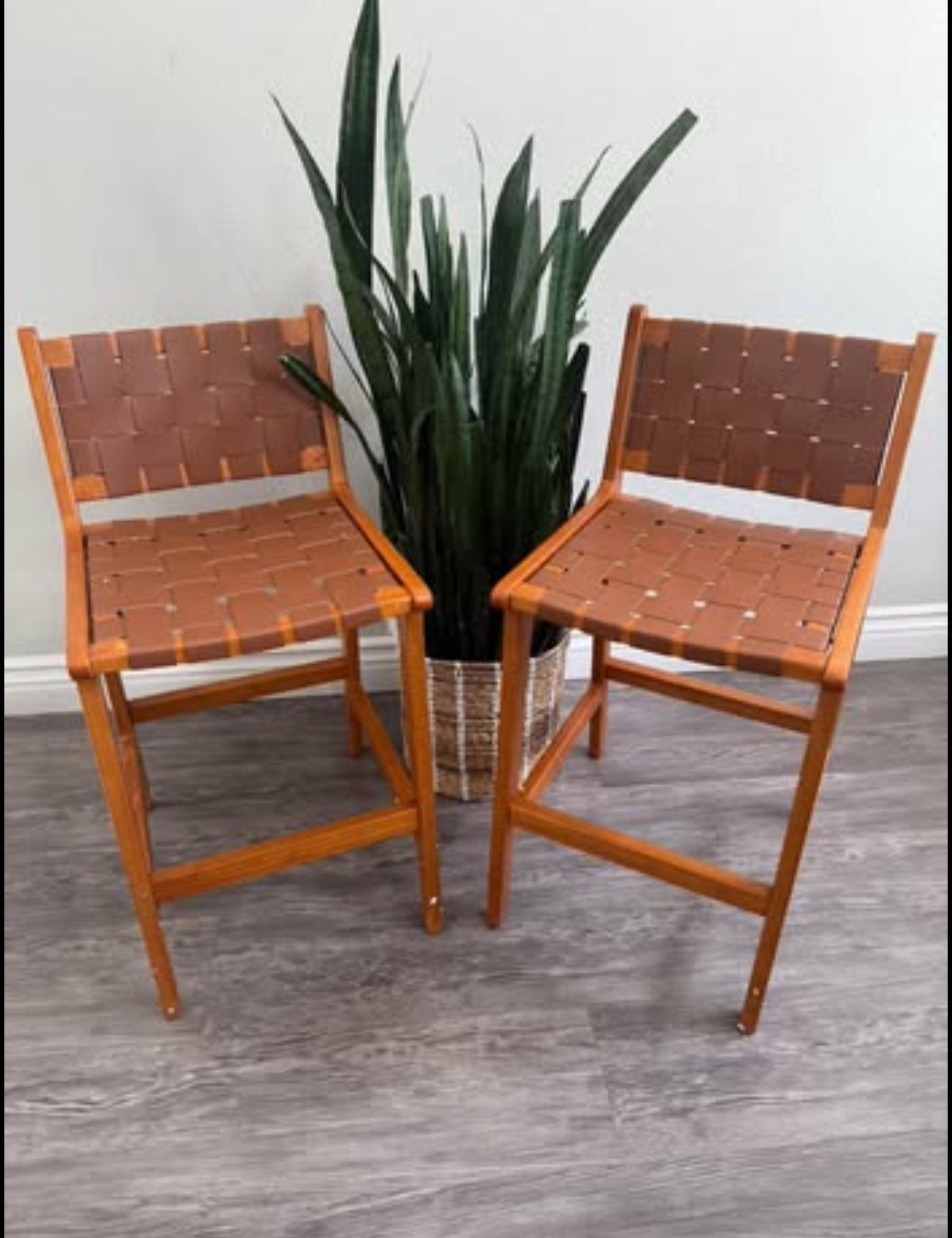 LUE BONA Counter Height Bar Stools 24inch, Set of 2 Faux Leather Woven Counter Stool with Backs, Wov