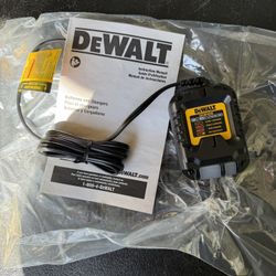 Dewalt DCB1102 12V & 2OV Max Li-ion Compact Battery Charger