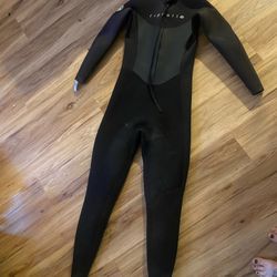 Women's Omega 4/3mm Back Zip Long Sleeve Wetsuit Size 14