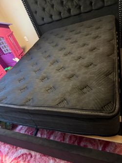 Full size mattress brand new
