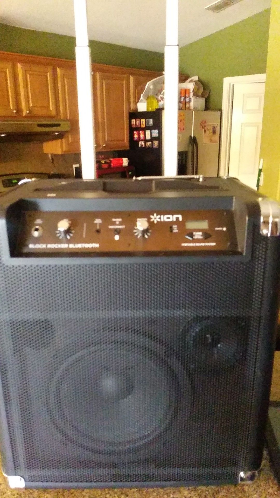Icon rocker doc Bluetooth rechargeable