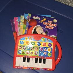 Mickey & Friends Read And Play Piano Books