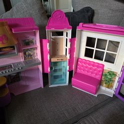 Barbie restaurant
