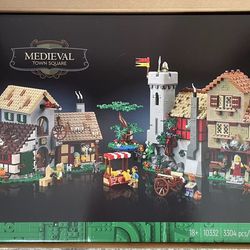 Lego 10332 Icons Medieval Town Square New Sealed