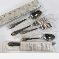 Yamazaki Harlow Gold Accent 5 Piece Place Setting