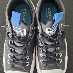 Converse Black Women Size 4.5