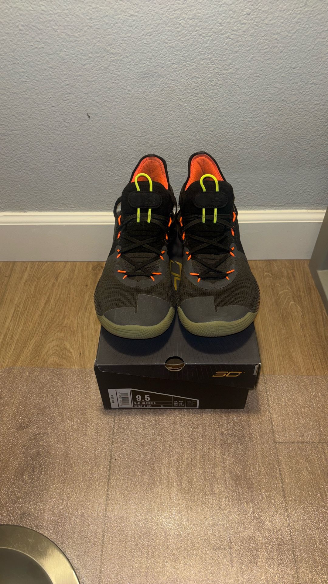 UA Curry 6