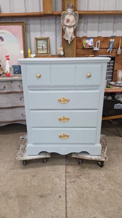 Wood pale blue 4 drawer dresser