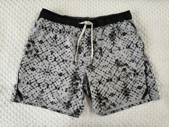 Vuori Trail Short in Grey Shibori - Large - V341