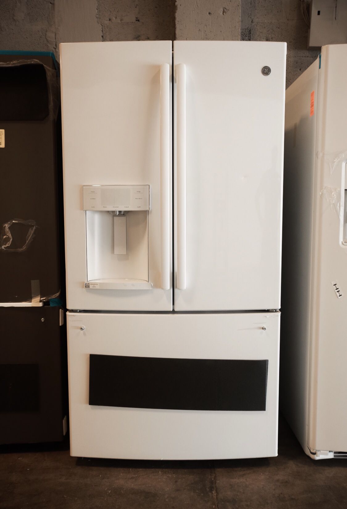 GE ENERGY STAR 25.8 Cu. Ft. French-Door Refrigerator Bottom-Freezer
